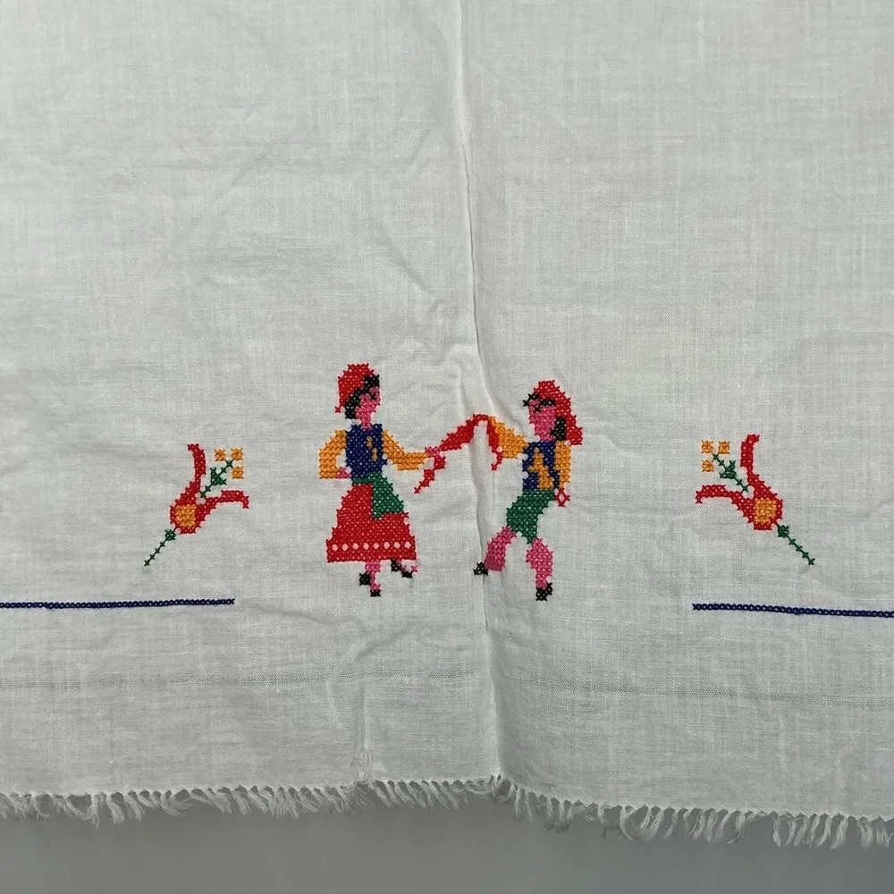 VTG Hand Embroidered 33